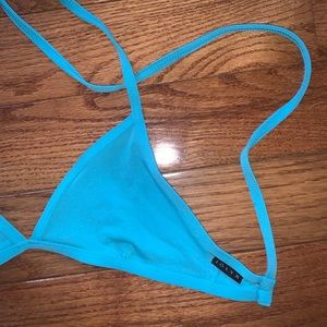 JOLYN BLUE TRIANGLE TOP SIZE SMALL